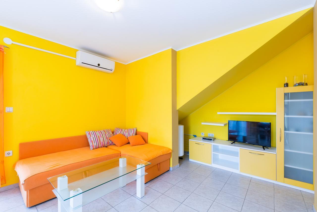 Apartments Mahnet ヴィル エクステリア 写真