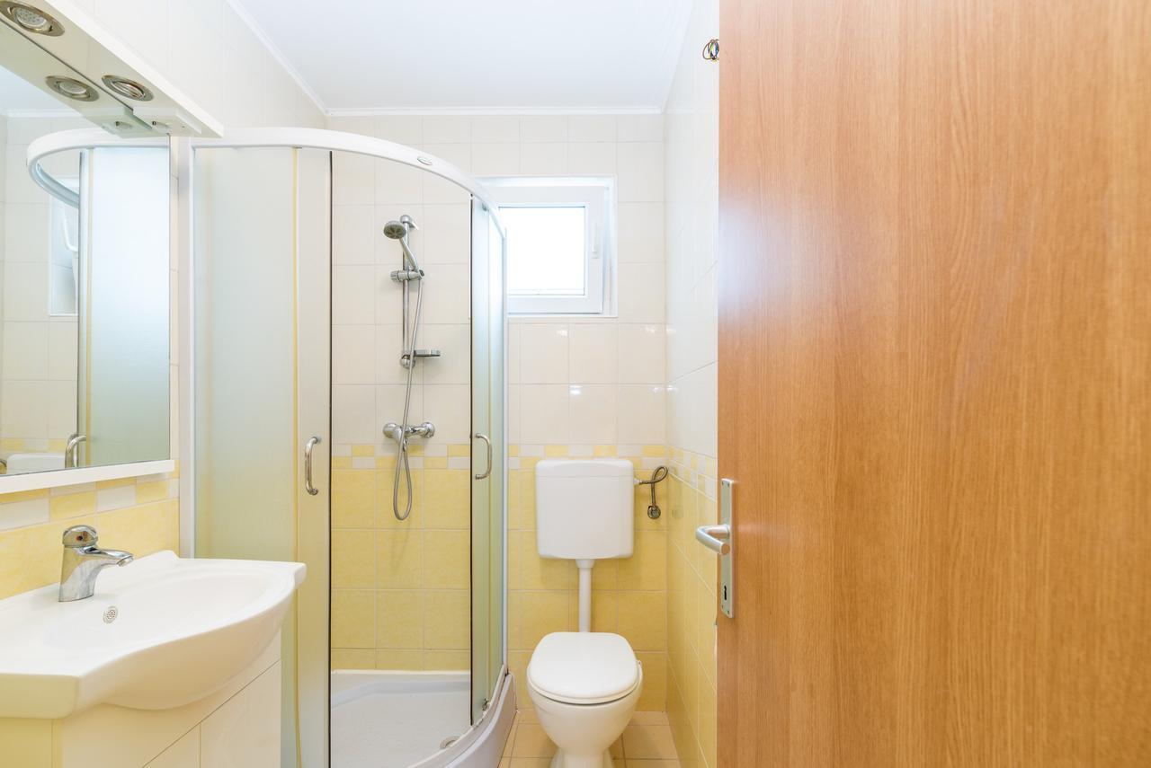 Apartments Mahnet ヴィル エクステリア 写真