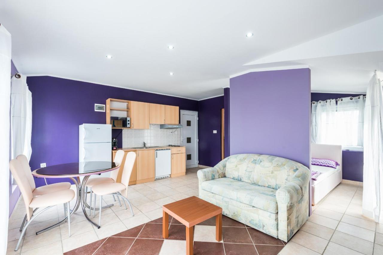 Apartments Mahnet ヴィル 部屋 写真