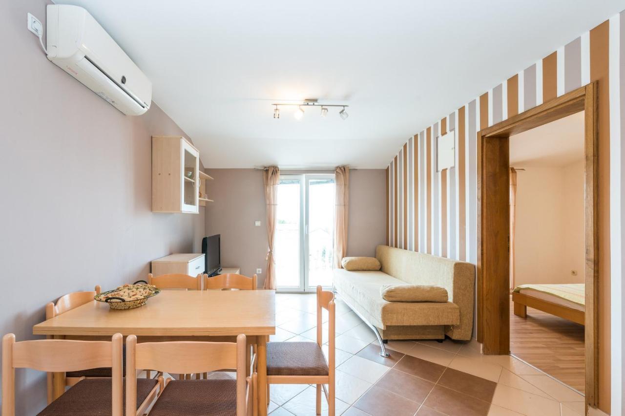 Apartments Mahnet ヴィル 部屋 写真
